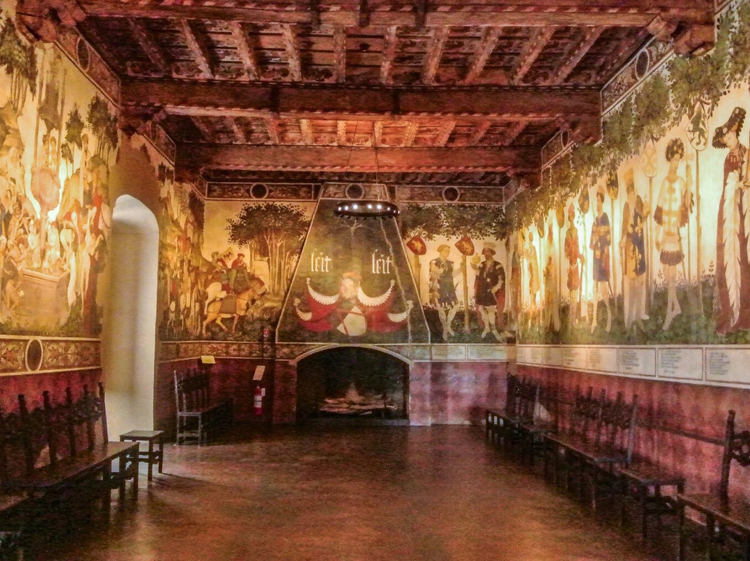 Castello della Manta-Manta必去景点