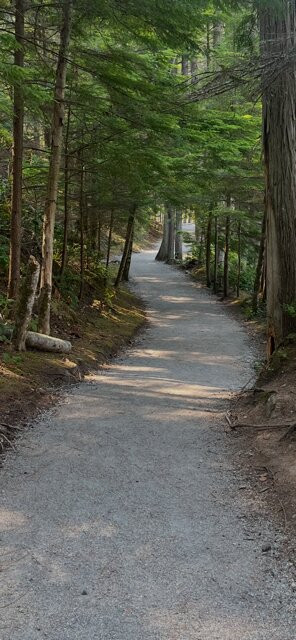 Smuggler Cove Marine Provincial Park-Halfmoon Bay必去景点