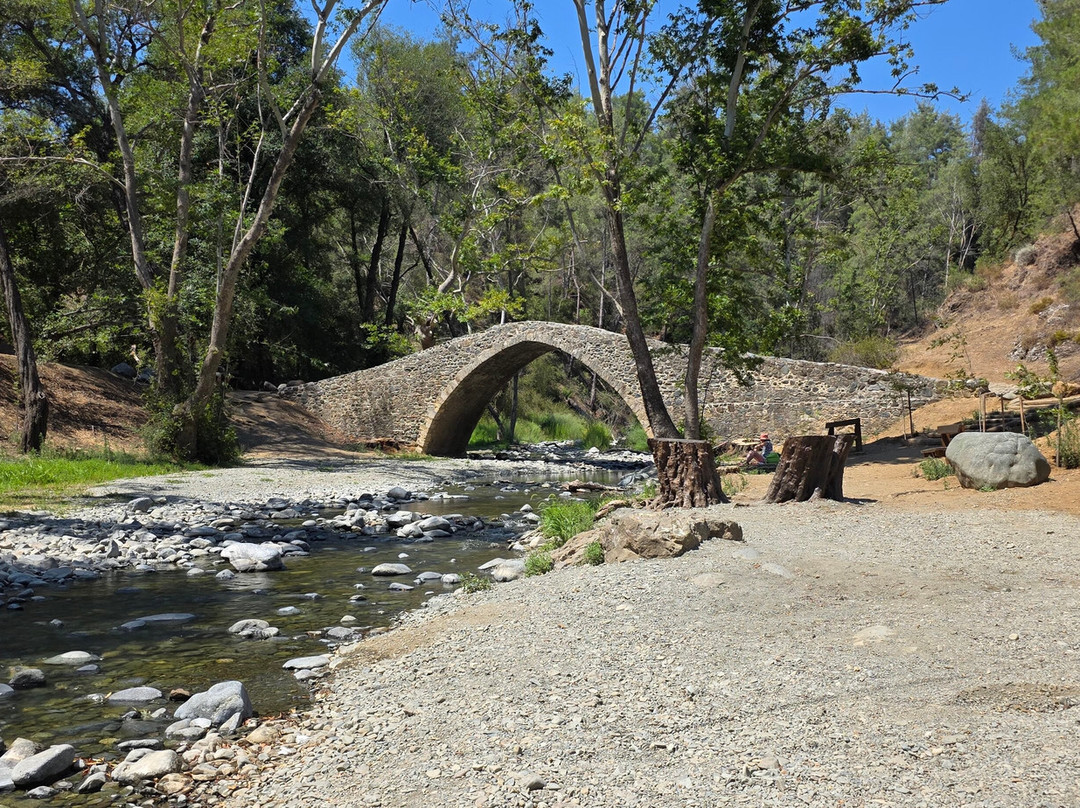 Tzelefos Bridge-Agios Nikolaos必去景点