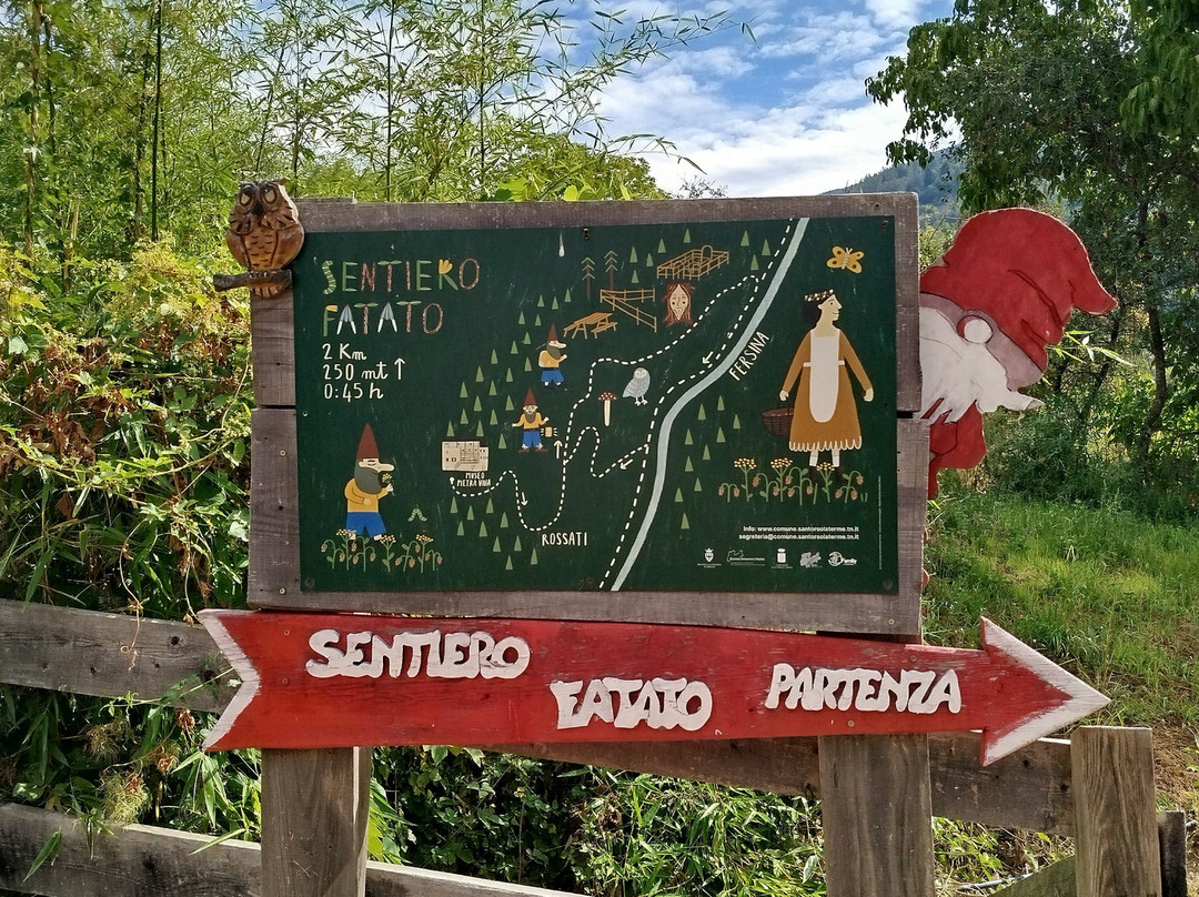 春天家庭旅馆主图
