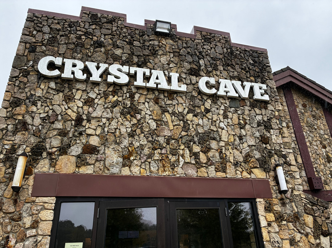Crystal Cave-Spring Valley必去景点