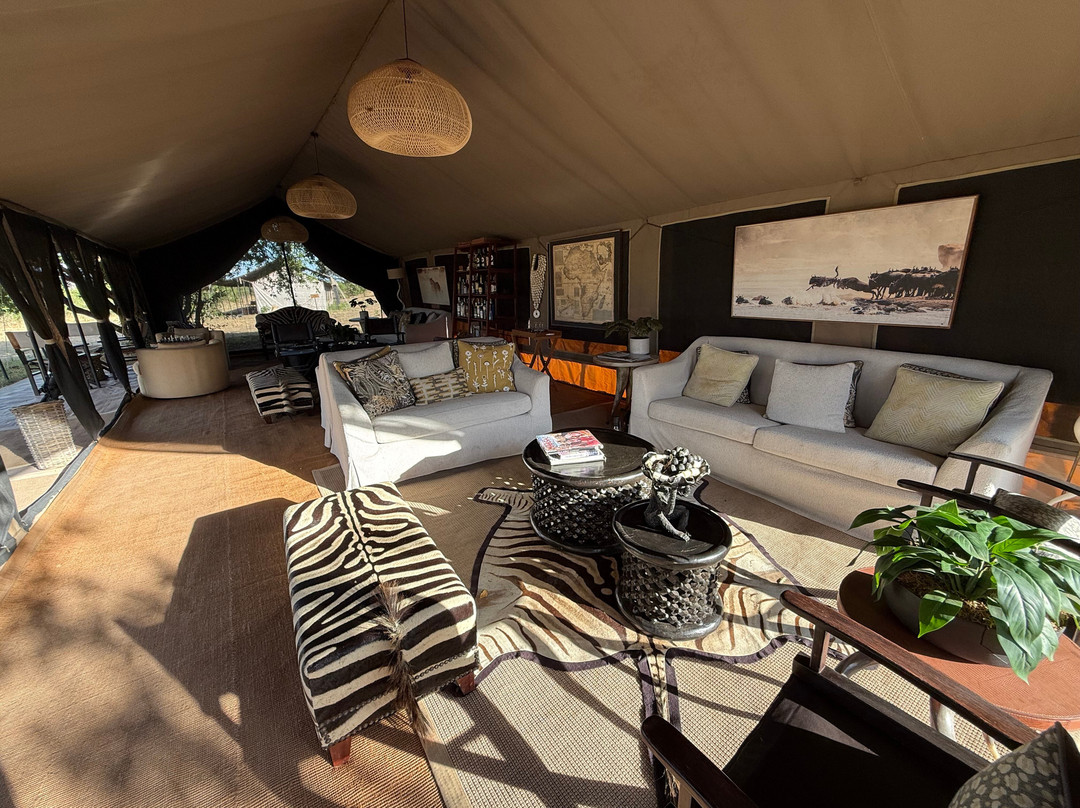 Nyumbu Luxury Collection - Ndutu Camp