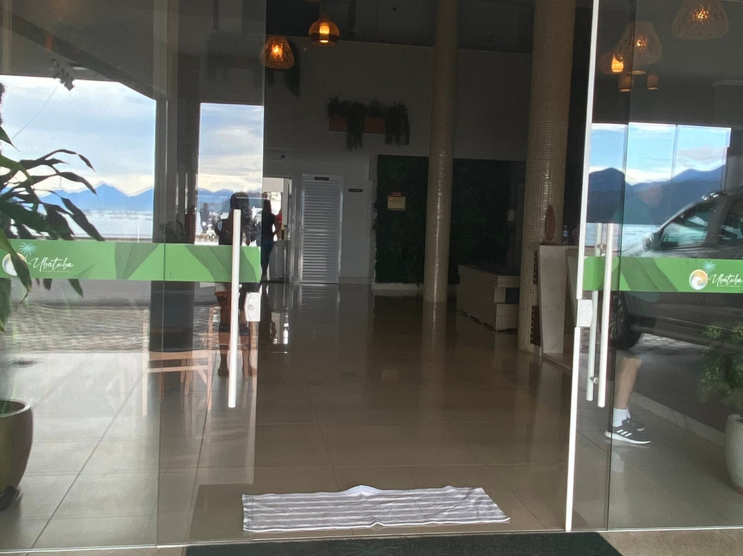 乌巴图巴海滩酒店主图