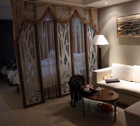 王府至尊酒店主图