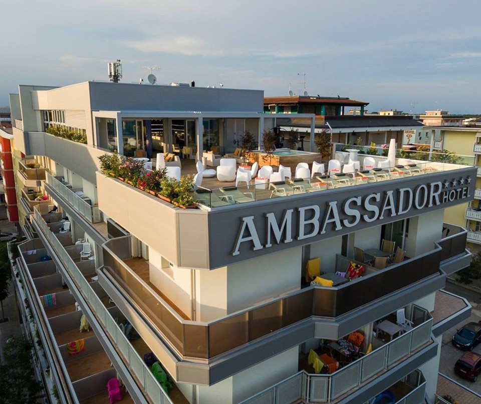 Hotel Ambassador