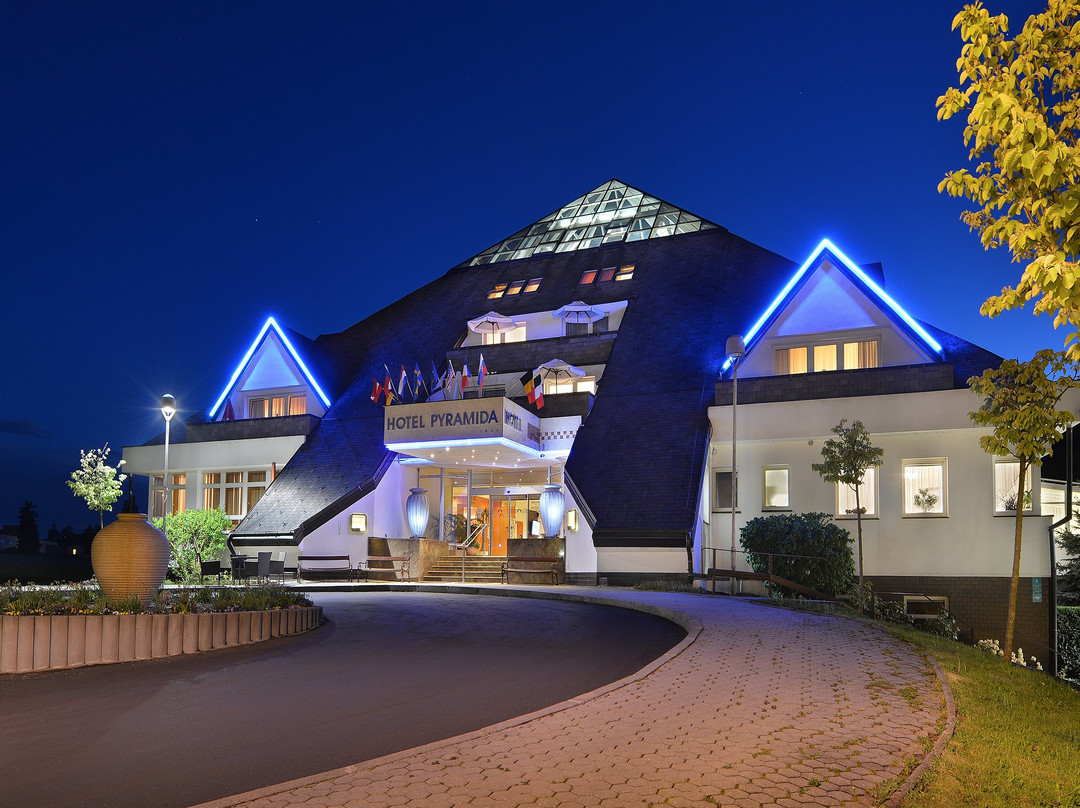 弗提科维泉市酒店住宿-Hotel Pyramida 1