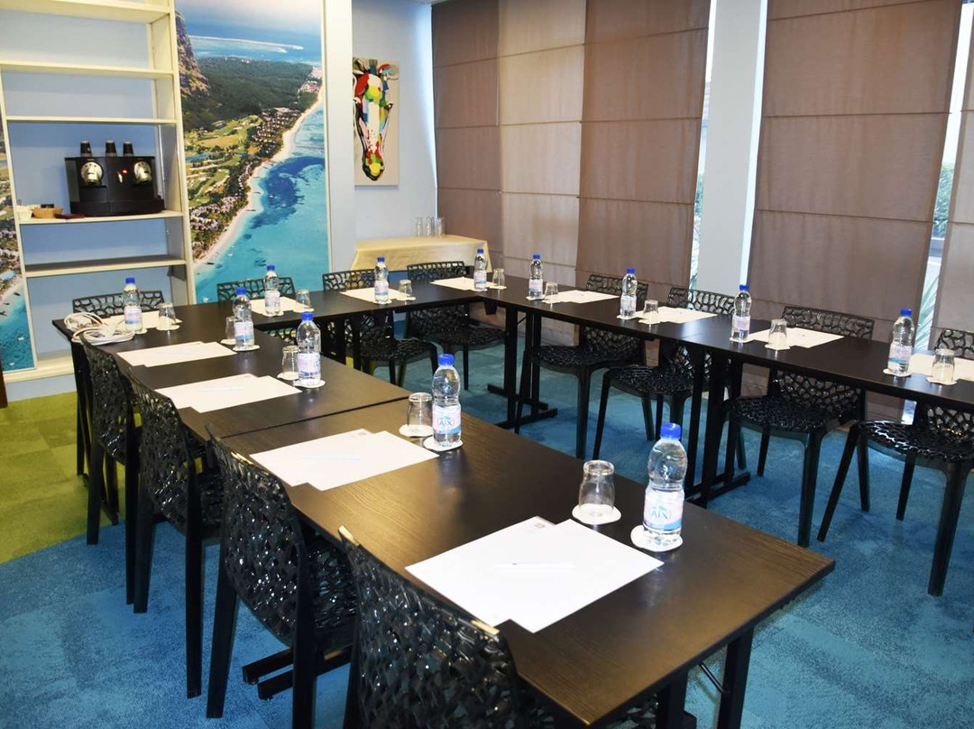 贝斯特韦斯特阿卡库酒店主图