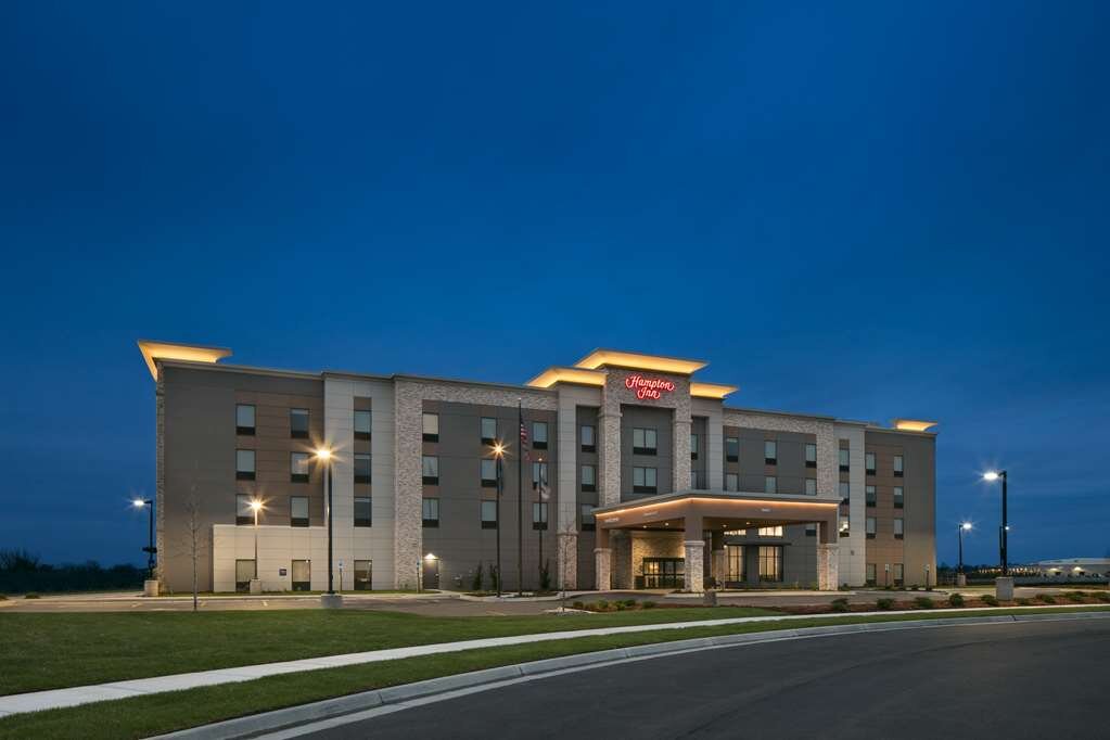 Hampton Inn By Hilton Wichita Northwest-官方