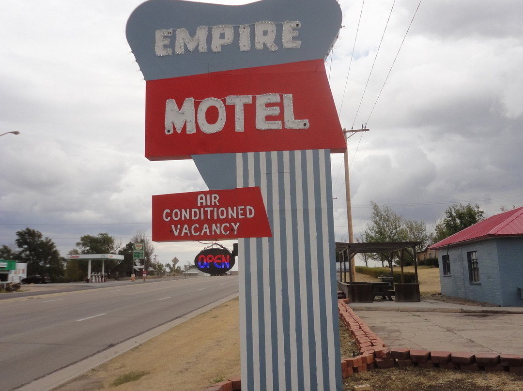 Empire Motel