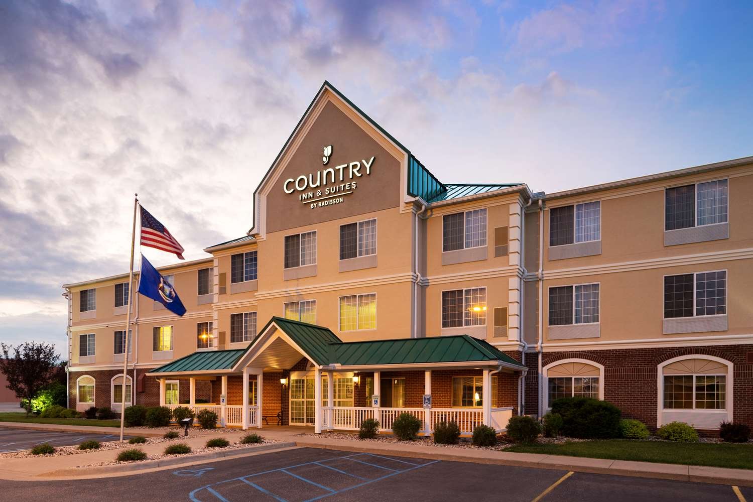 Country Inn & Suites by Radisson, Big Rapids, MI-官方