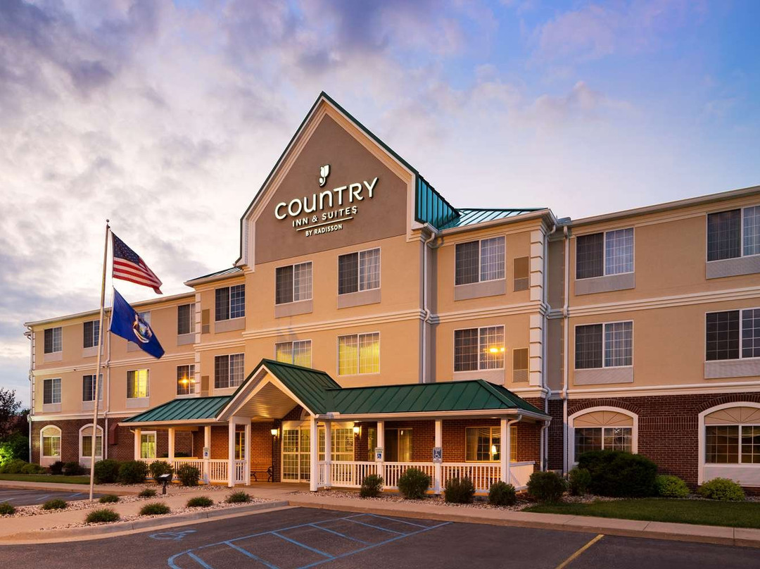 Country Inn & Suites by Radisson, Big Rapids, MI主图