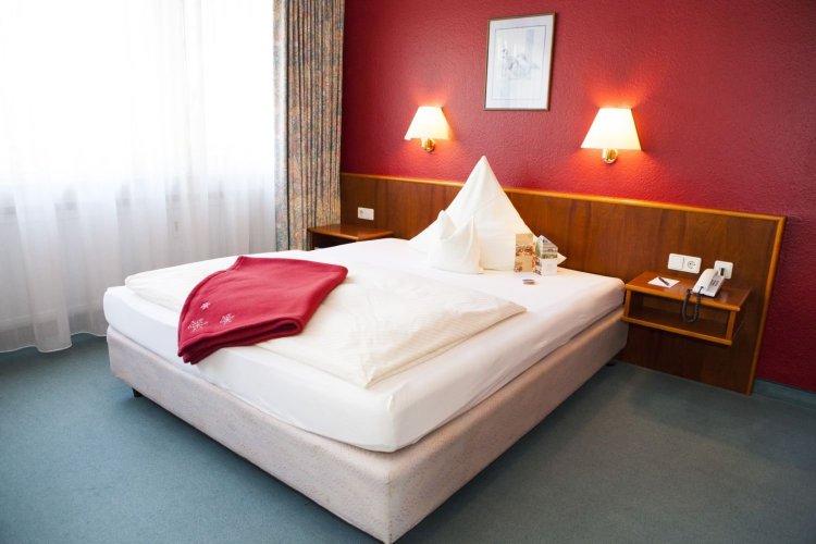 Hotel Am Düsseldorfer Platz-官方