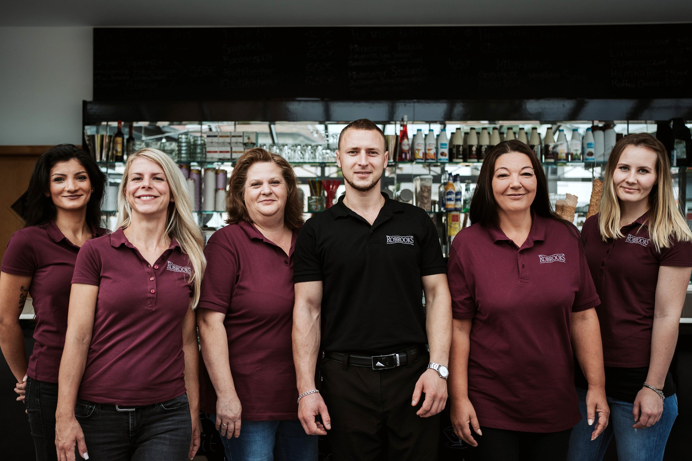 鲁布罗克斯餐厅酒店-官方