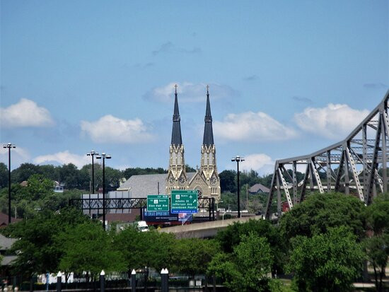 East Peoria River Front Park-East Peoria必去景点