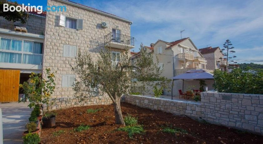 Apartments Mato