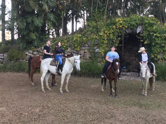 Encantador De Cavalos-Extrema必去景点