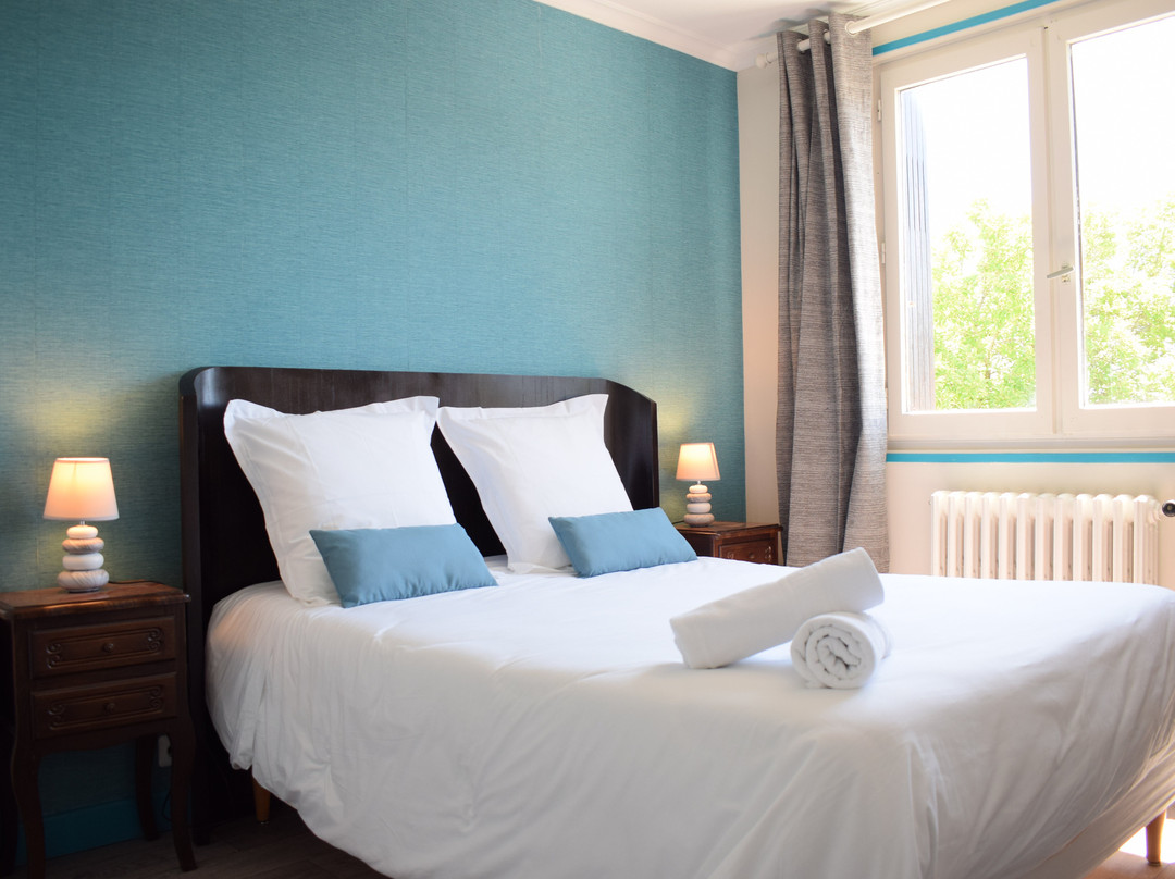 Source De La Vallée主图