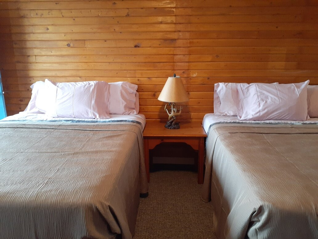 Hamilton Dome酒店住宿-El Rancho Motel