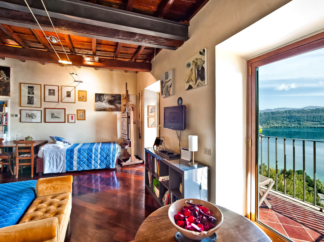Atlantis Inn Castelgandolfo主图