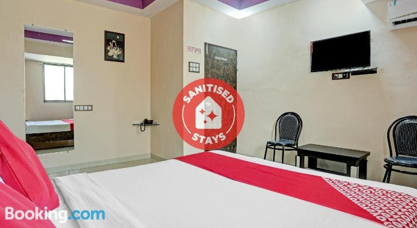 OYO 79851 Hotel Sai Nitya Residency
