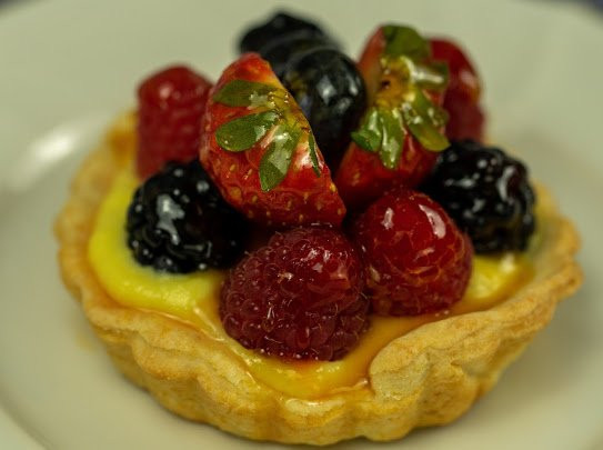 BouNom Café & Bakery