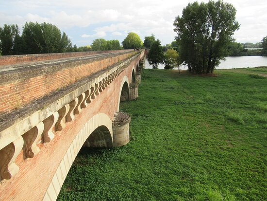 Pont Canal景点图片