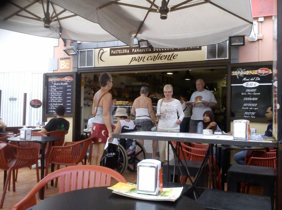 Pastelería Pan Caliente