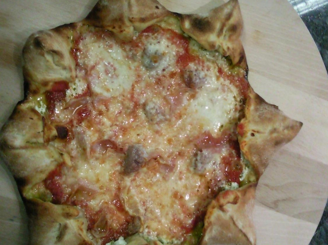 Sergnano餐馆和美食-La Campanina Pizzeria d'Asporto