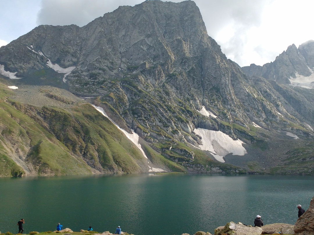 Vishansar Lake景点图片