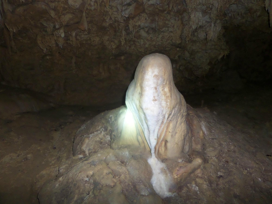 Sapsapon Cave景点图片