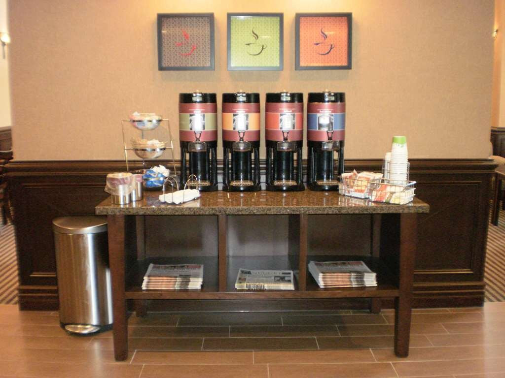 Hampton Inn by Hilton North Bay主图