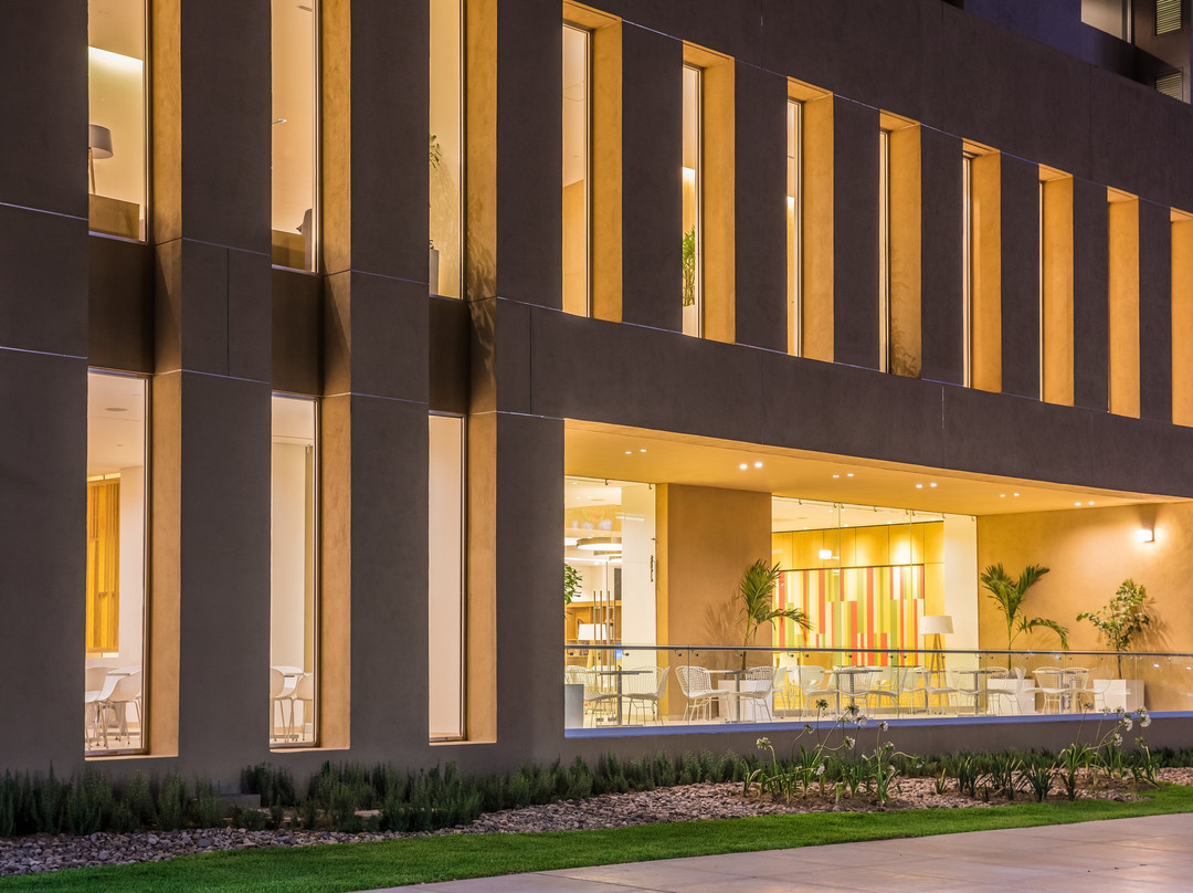 Fiesta Inn Silao Puerto Interior主图