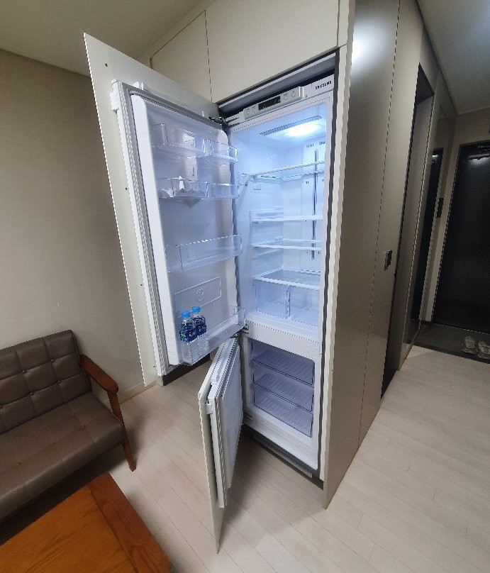 AM Hotel主图