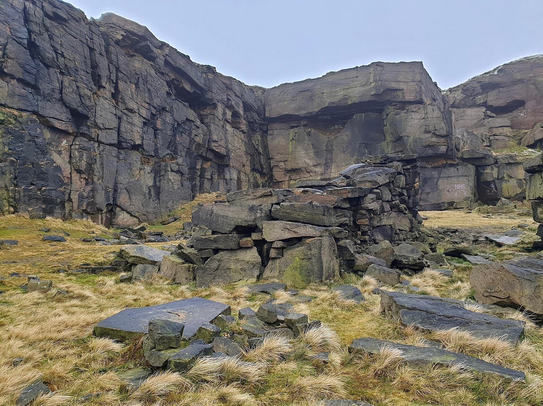 Stanza Stones Trail景点图片