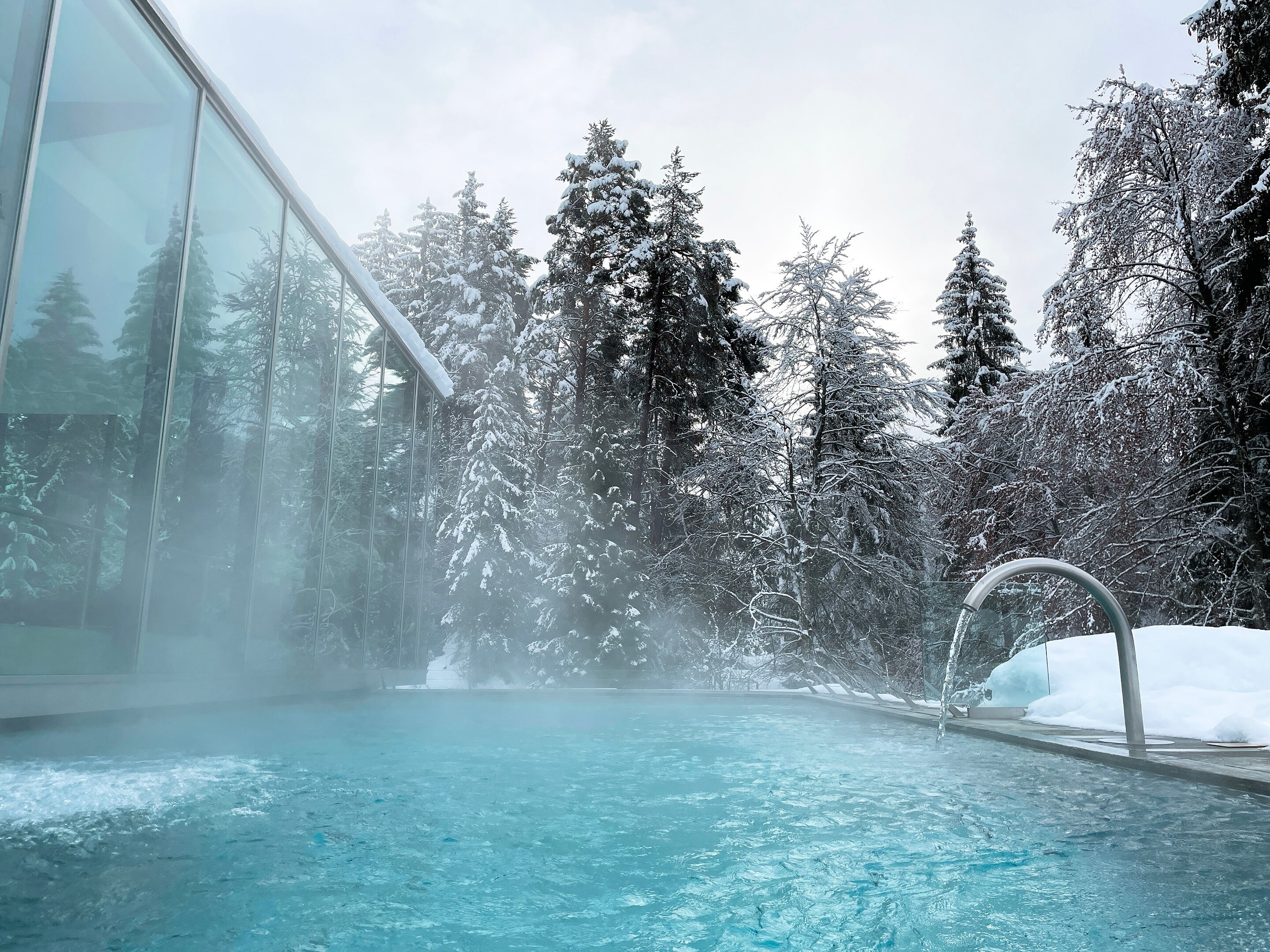 Waldhaus Flims Wellness Resort-泳池