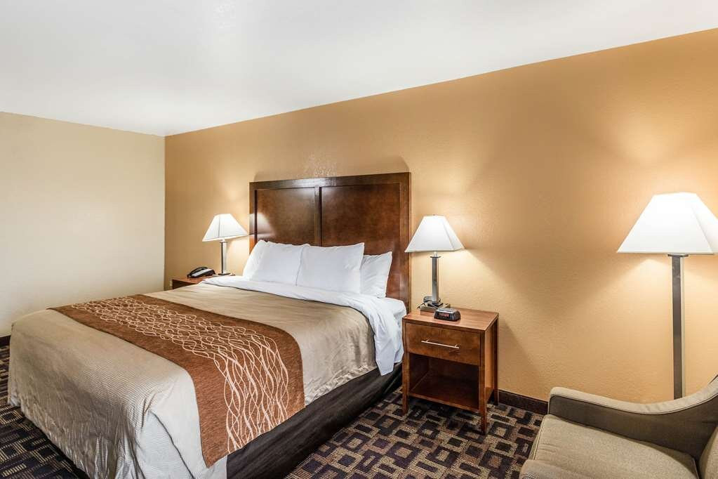 Comfort Inn & Suites North Aurora - Naperville主图