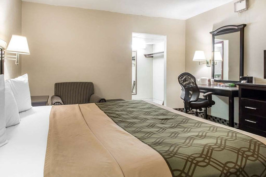 伊克诺旅馆主图