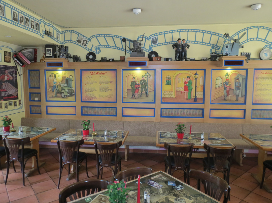 莉莉玛莲电影酒店主图