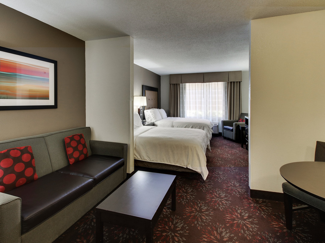 Holiday Inn Express & Suites Lancaster-Lititz by IHG主图