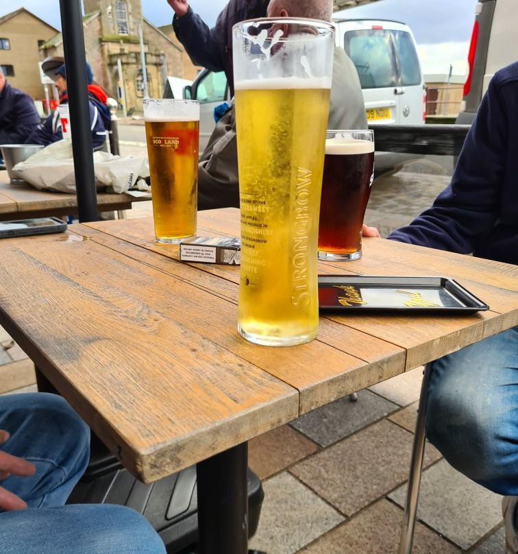 The Royal Bar