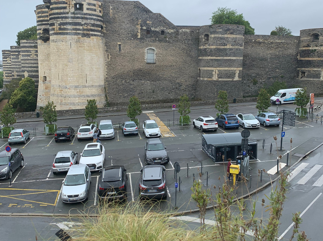 Logis Hôtel Marguerite d'Anjou主图
