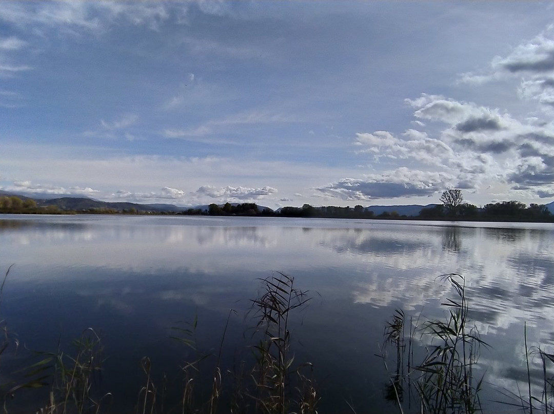 Riserva Naturale dei Laghi Lungo e Ripasottile-Colli Sul Velino必去景点