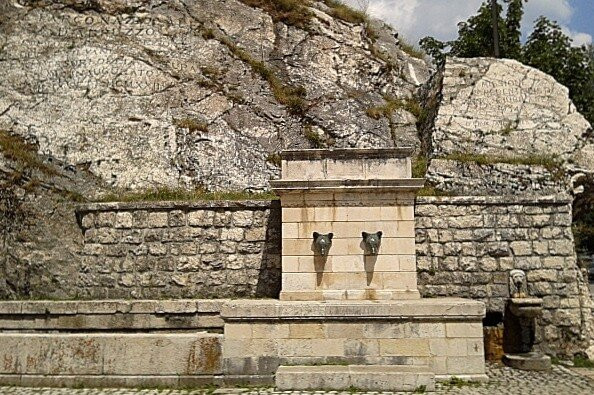 Fontana San Rocco景点图片