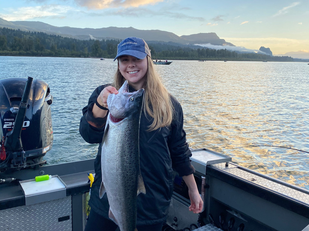 Columbia River Fishing Adventures-波特兰必去景点