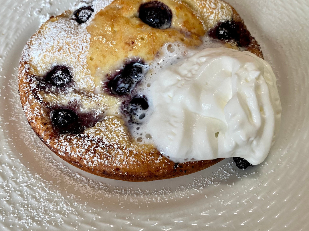 Plain & Fancy Bed & Breakfast主图