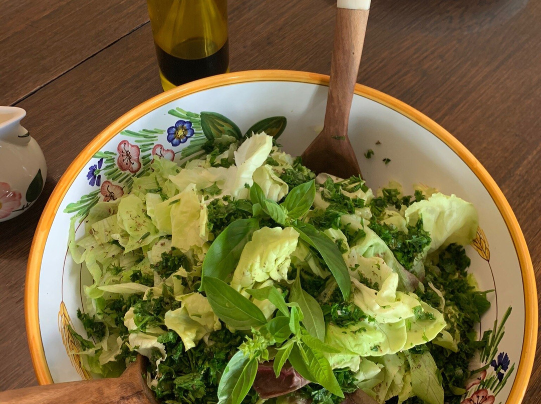 The Country Hotel主图