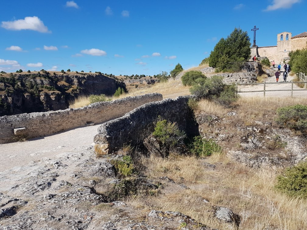 Ermita de San Frutos-Burgomillodo必去景点