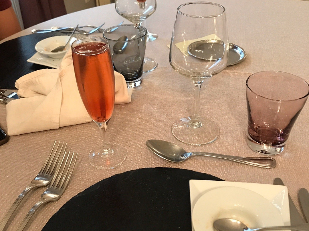 Hôtel Restaurant Les Voyageurs主图