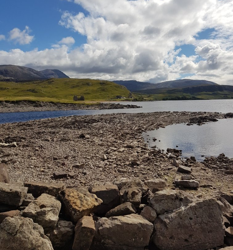 Loch Assynt-Lairg必去景点