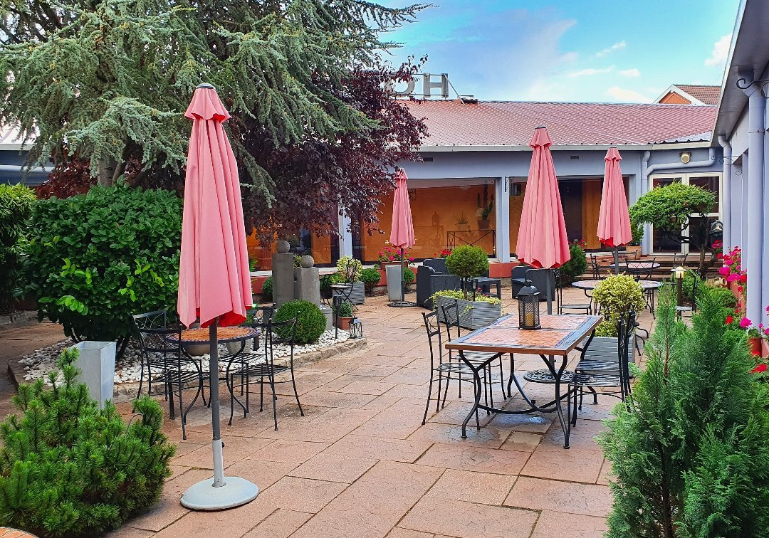 LOGIS Hotel Atrium Epinal golbey主图